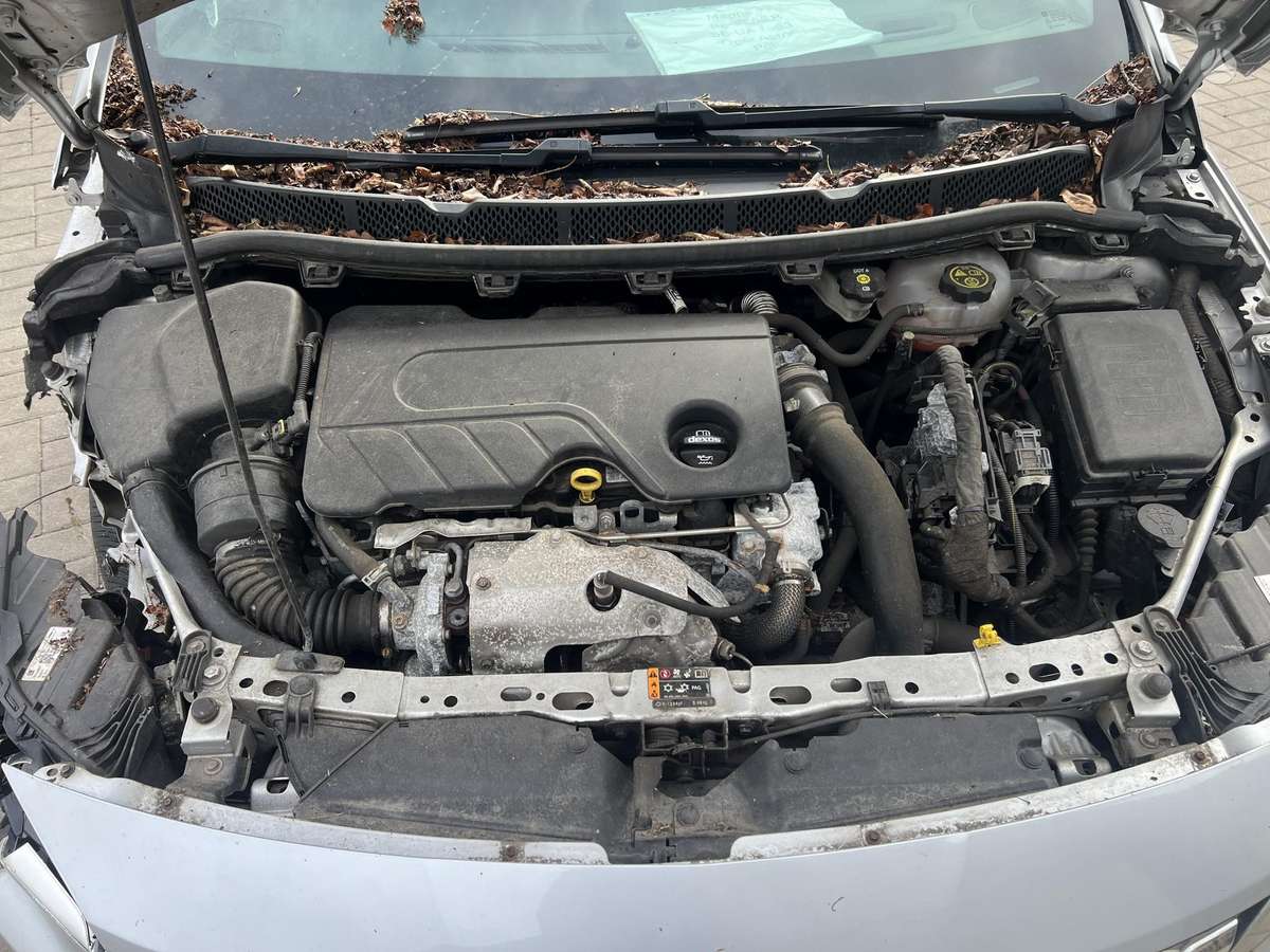 Opel Astra dalimis. Iš vokietijos