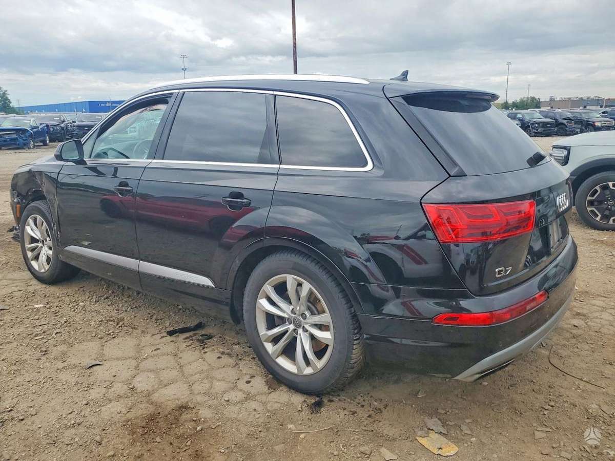 Audi Q7, 3.0 l., off-road / crossover