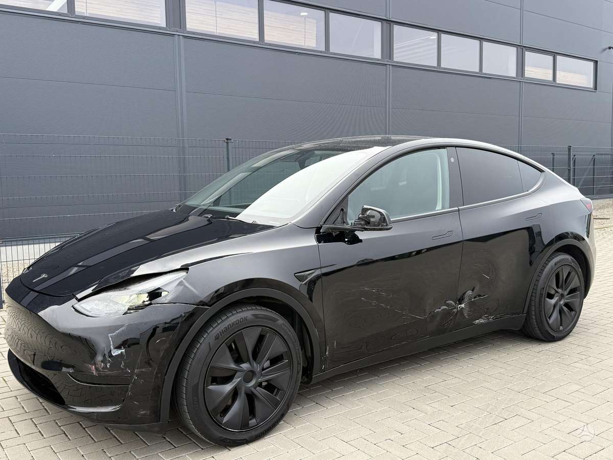 Tesla Model Y, 60 кВт·ч, Минивэн