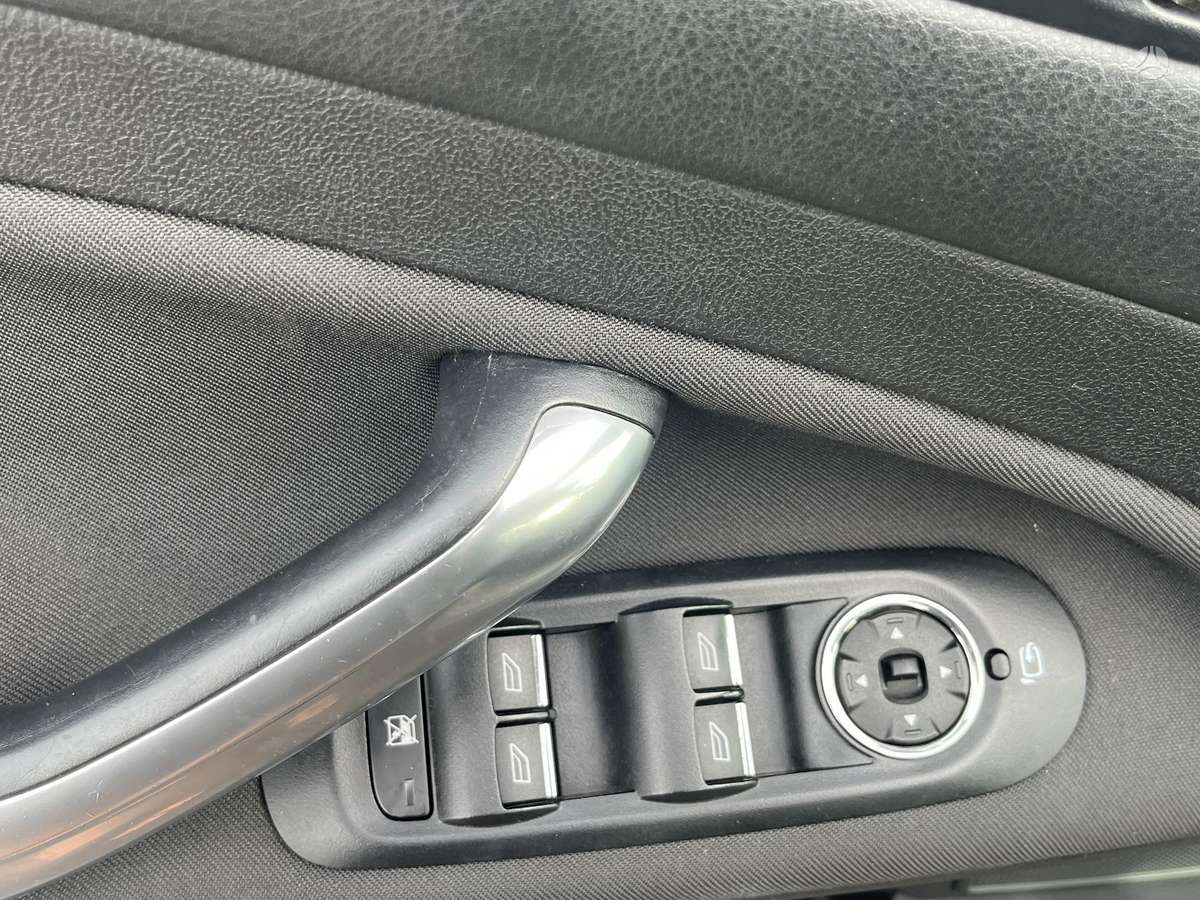 Ford Mondeo, 2.0 l., hatchback