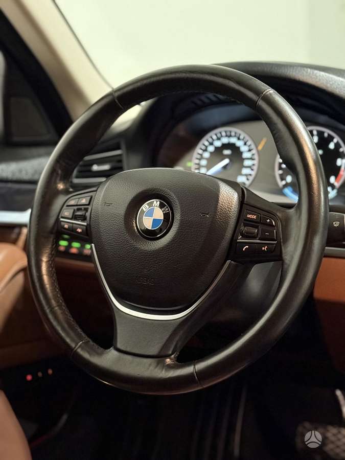 BMW 525, 2.0 l., Универсал