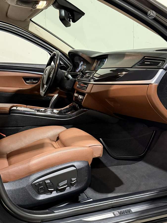 BMW 525, 2.0 l., Универсал