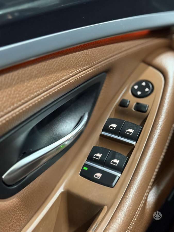 BMW 525, 2.0 l., Универсал