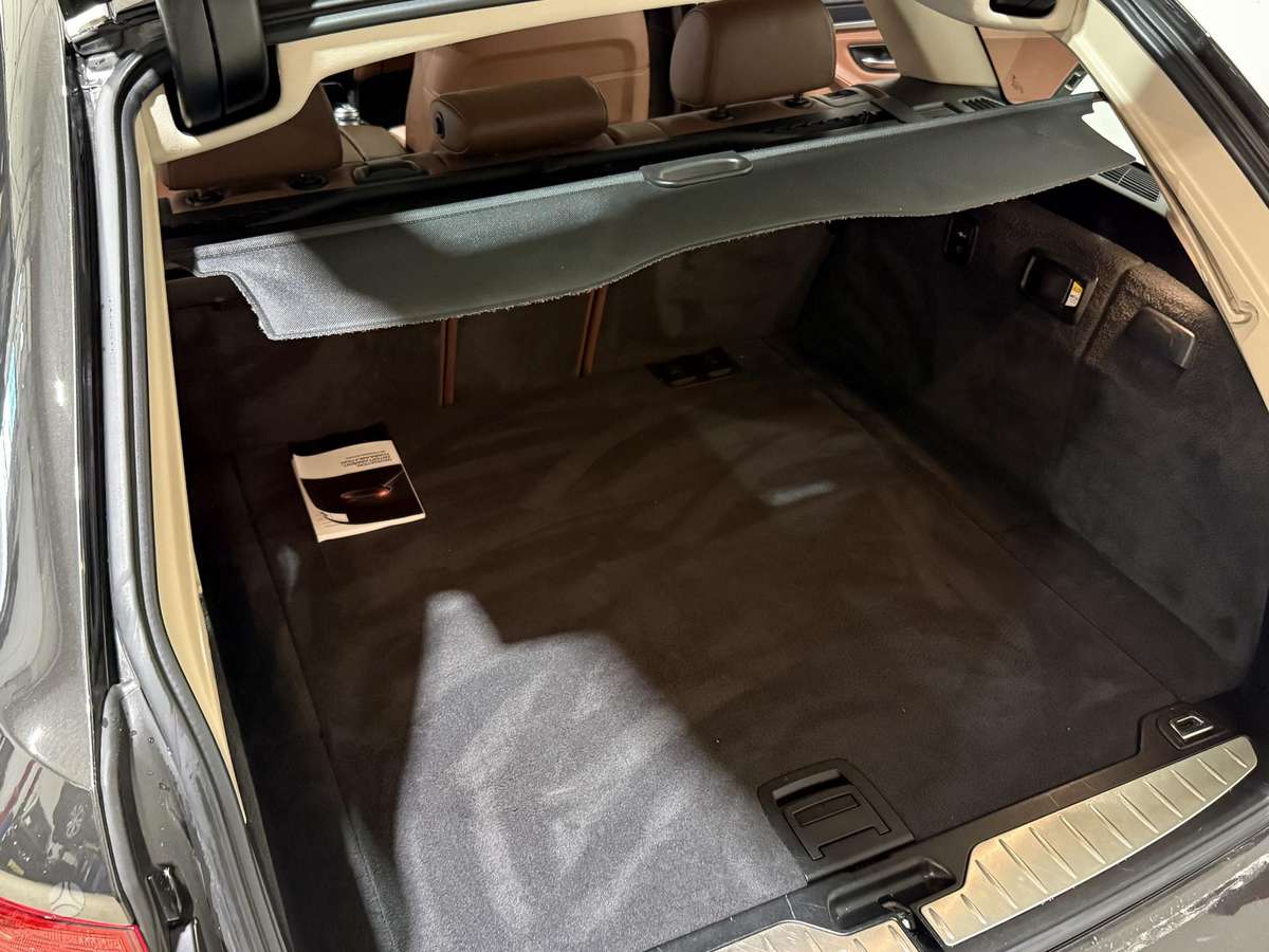 BMW 525, 2.0 l., Универсал