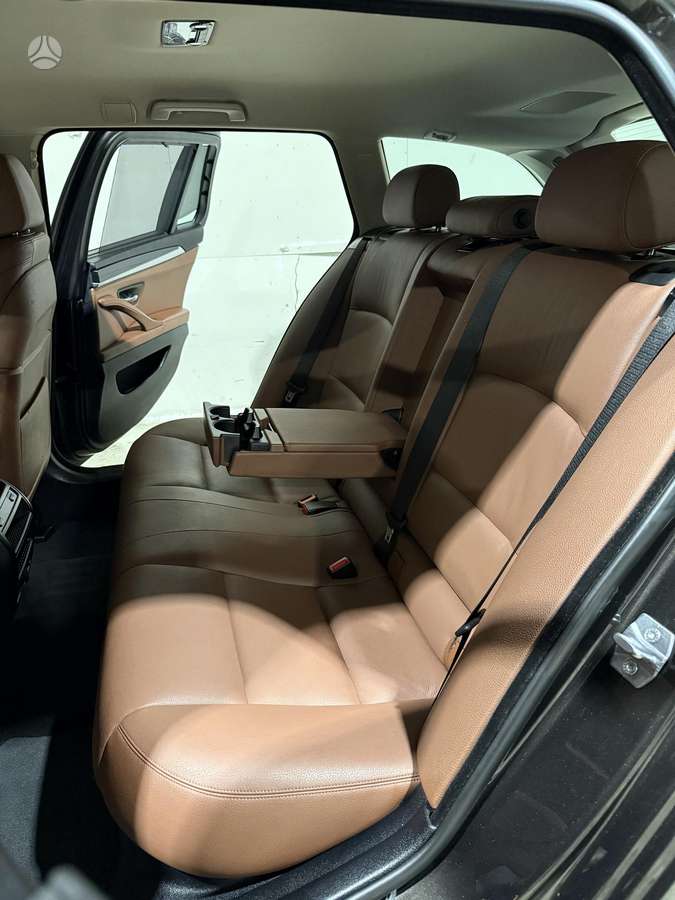 BMW 525, 2.0 l., wagon