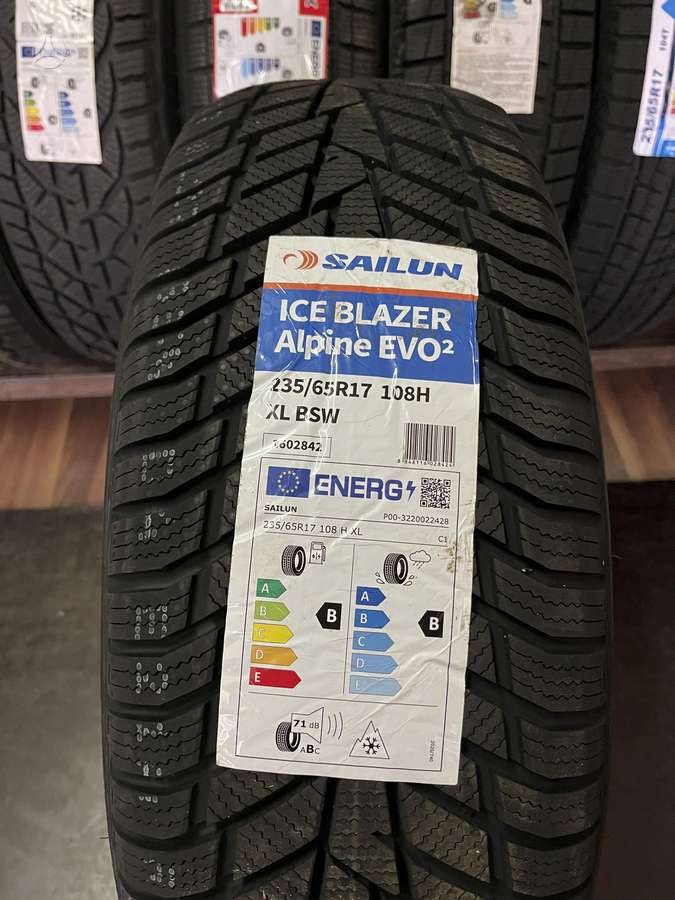 Sailun ICE BLAZER ALPINE EVO 2, winter 235/65 R17