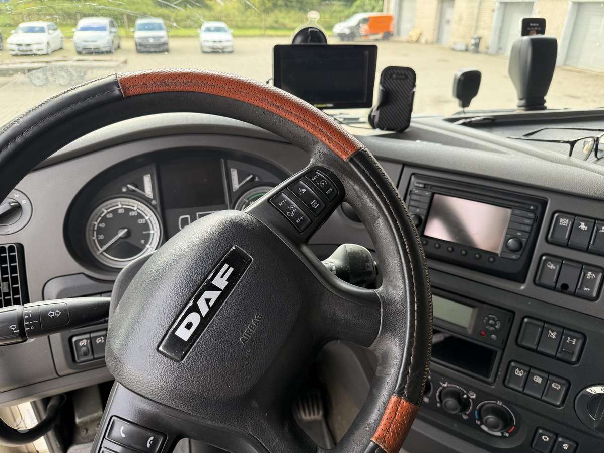 DAF XF 106, double sleeper