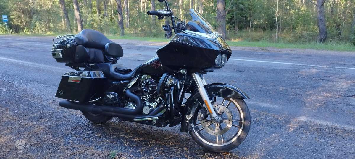 Harley-Davidson Road Glide 1700cc, чопперы / круизеры / custom