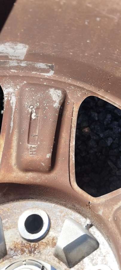Chrysler, light alloy, R17