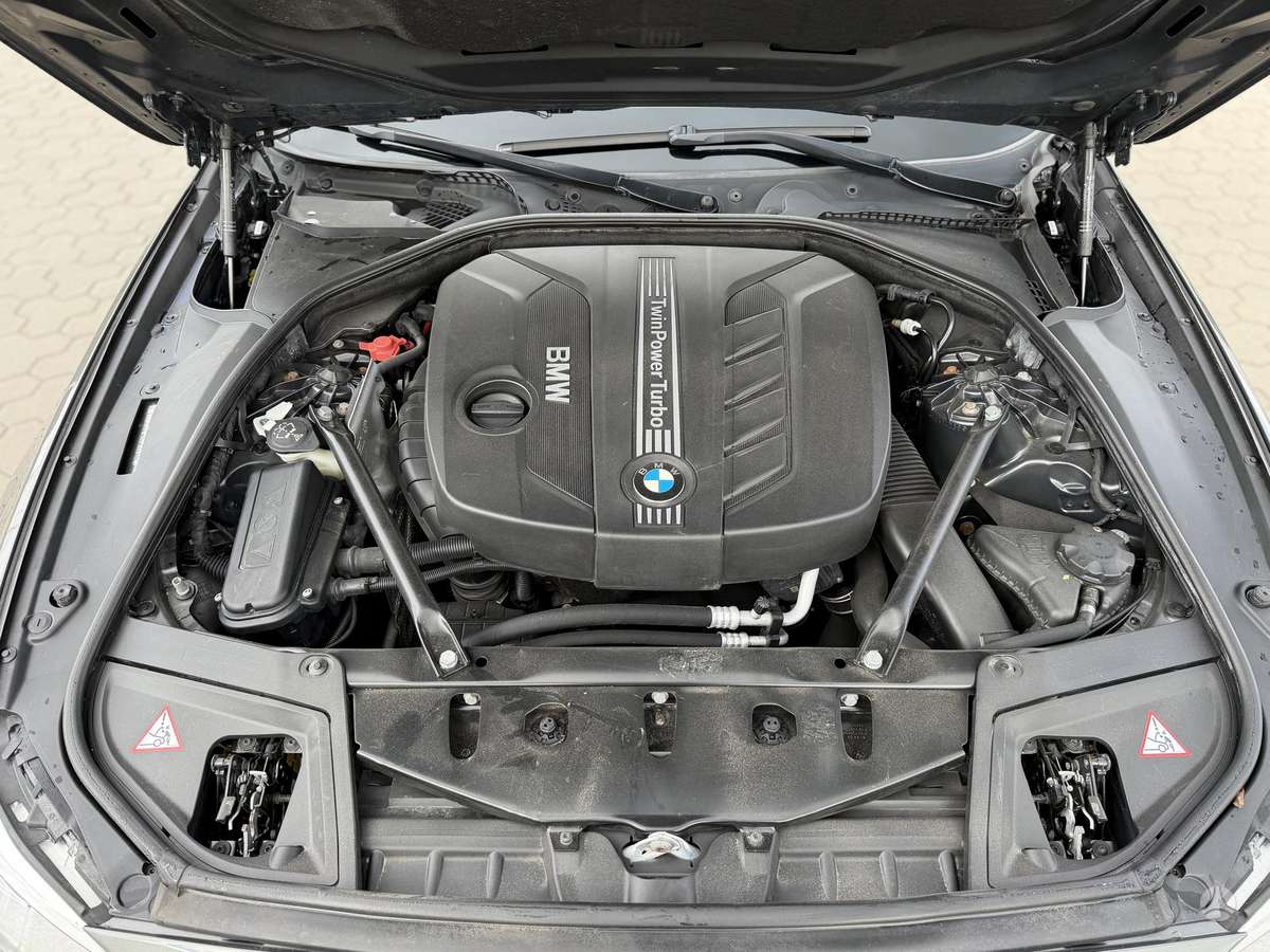 BMW 520, 2.0 l., Седан