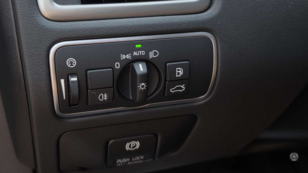 Volvo V70, 2.0 l., universalas
