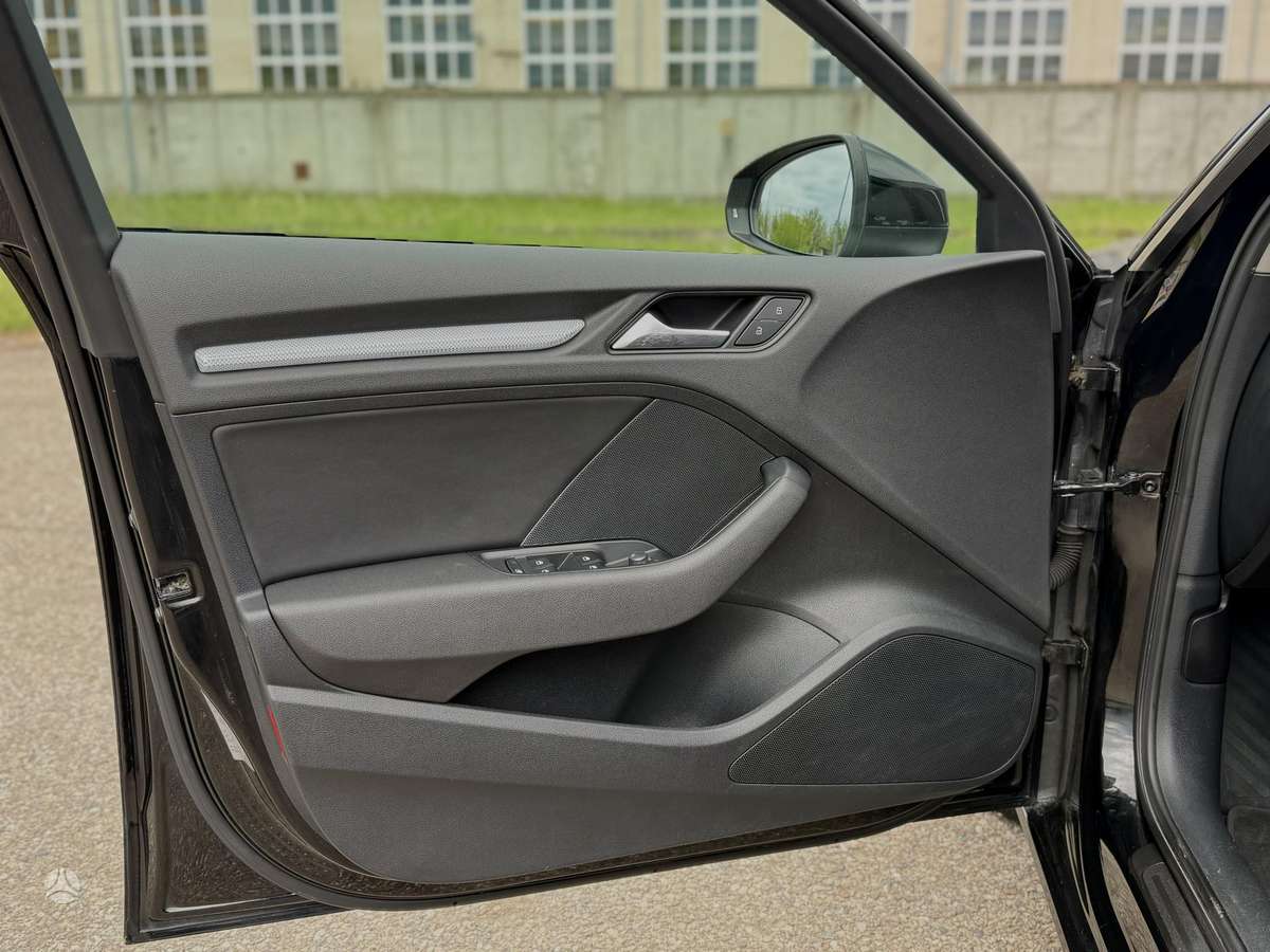 Audi A3, 2.0 l., Хэтчбек