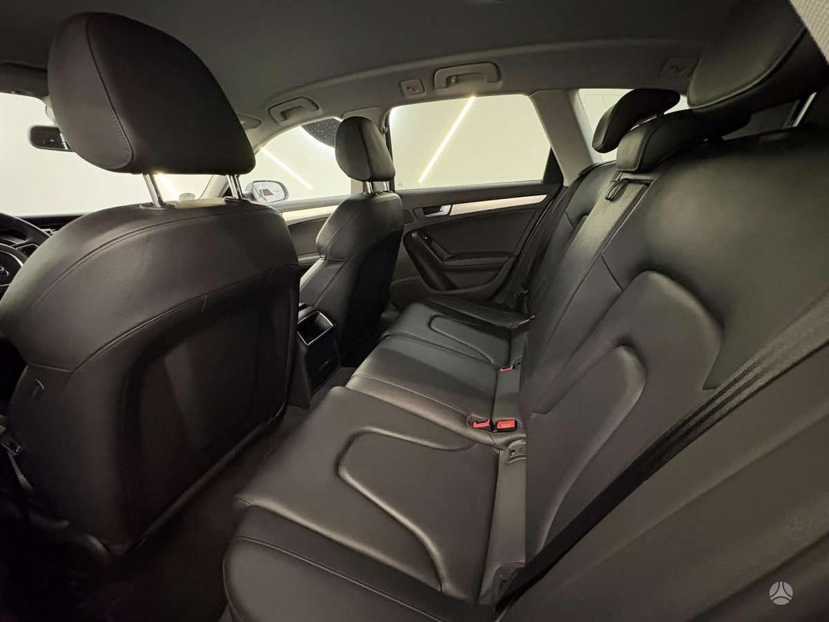 Audi A4, 2.0 l., Универсал