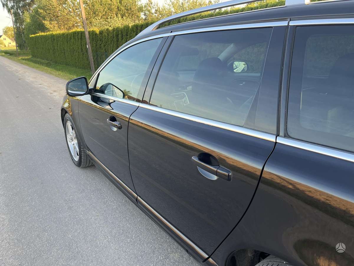 Volvo V70, 2.0 l., Универсал