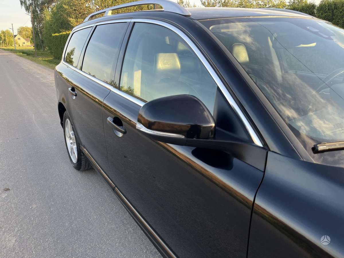 Volvo V70, 2.0 l., Универсал