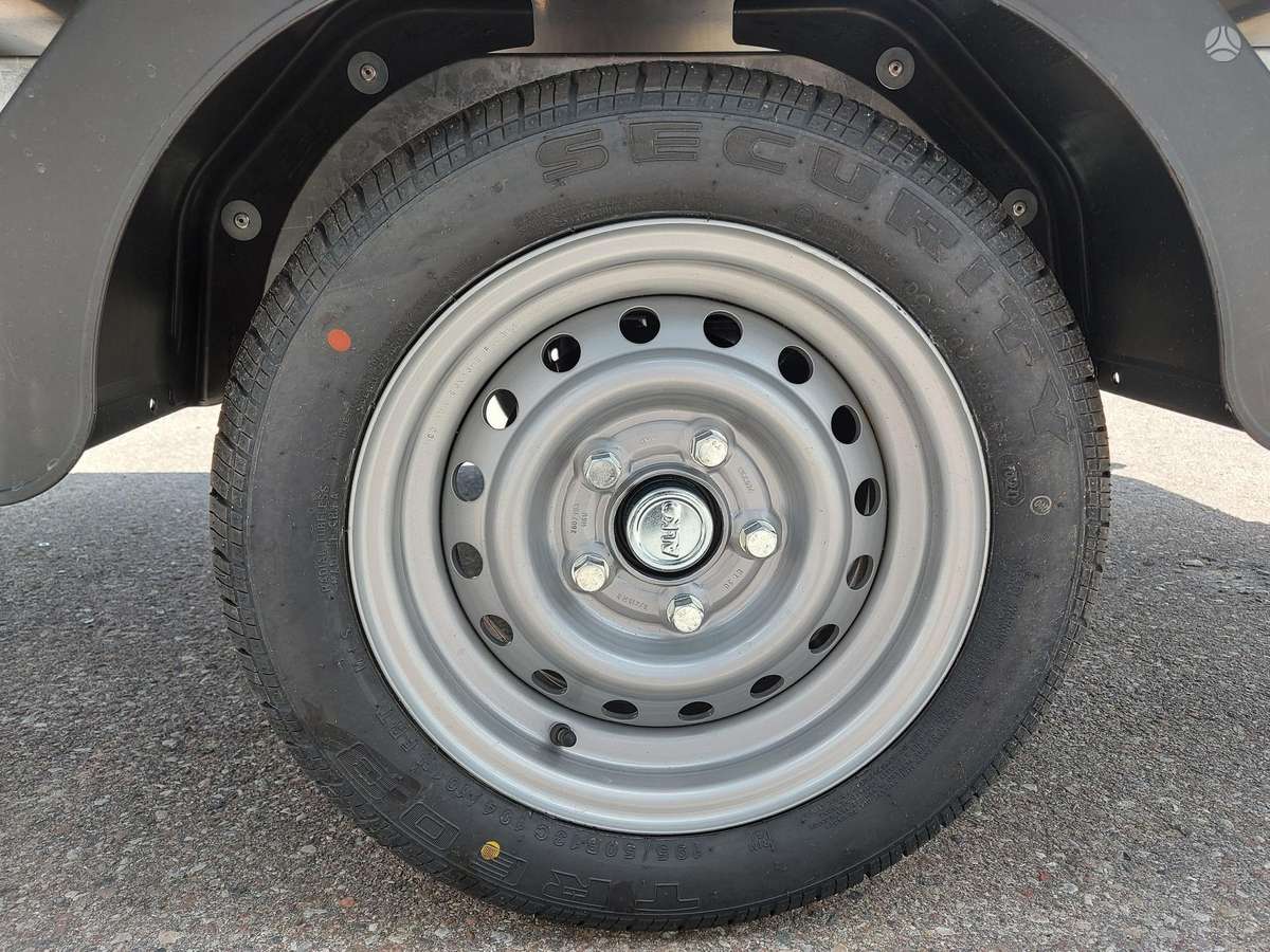 Humbaur HN, passenger car trailers