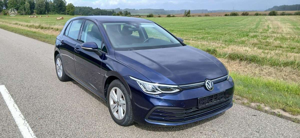 Volkswagen Golf - 1