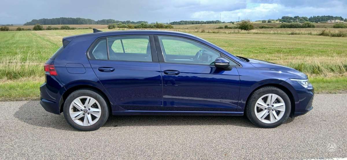 Volkswagen Golf - 6