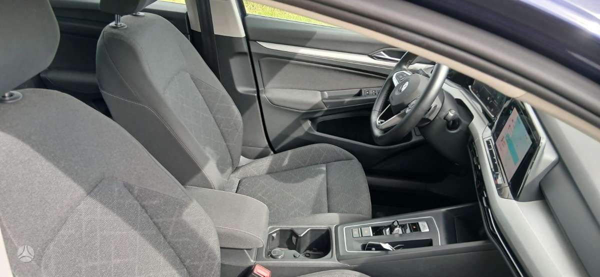 Volkswagen Golf - 9