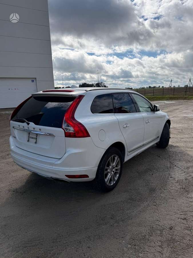 Volvo XC60 - 6