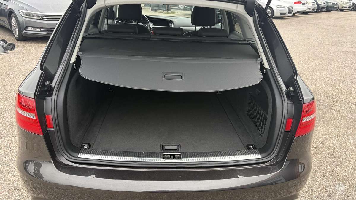Audi A4, 2.0 l., Универсал