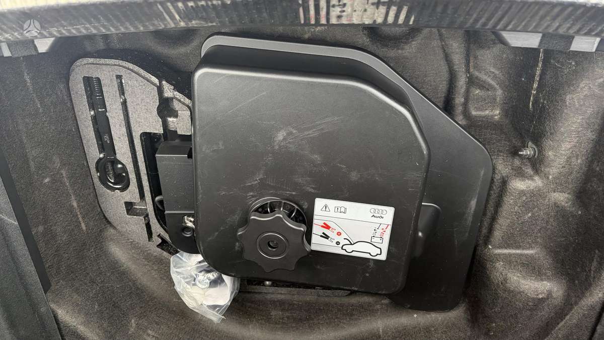 Audi A4, 2.0 l., Универсал