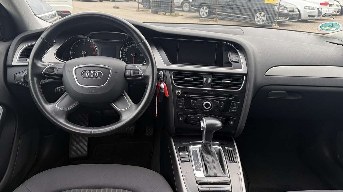 Audi A4, 2.0 l., universalas