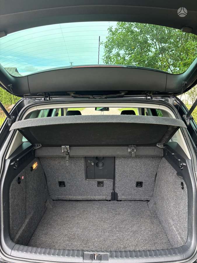Volkswagen Tiguan - 10