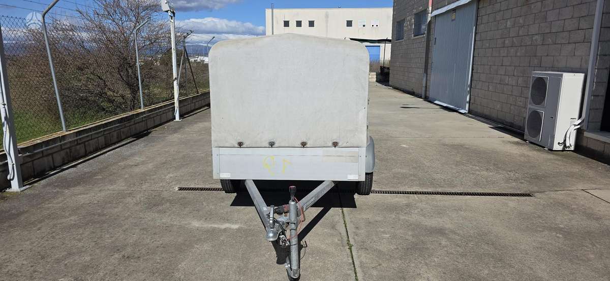 -Kita- TREBBINER, passenger car trailers