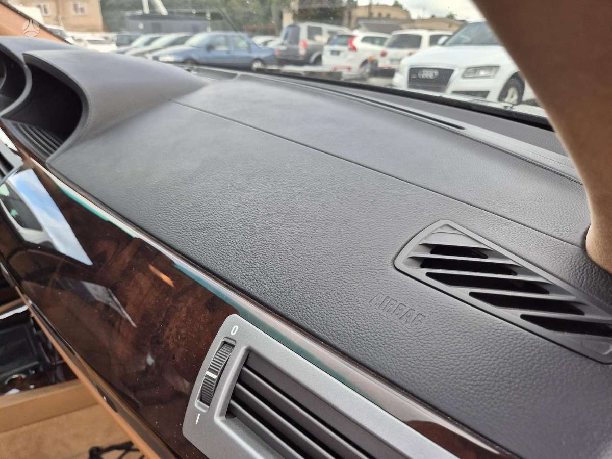 BMW 760, 6.0 l., Седан