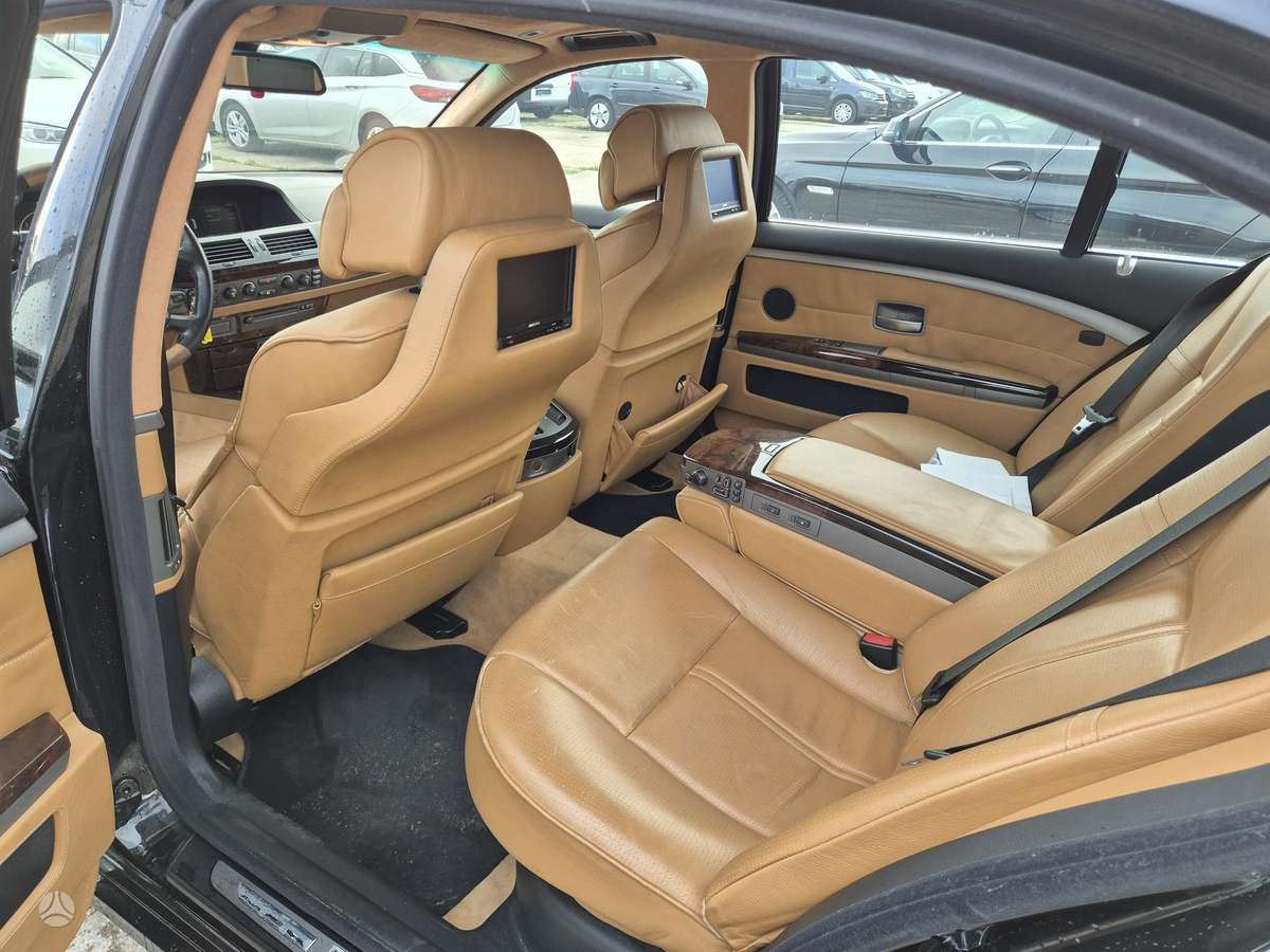 BMW 760, 6.0 l., Седан