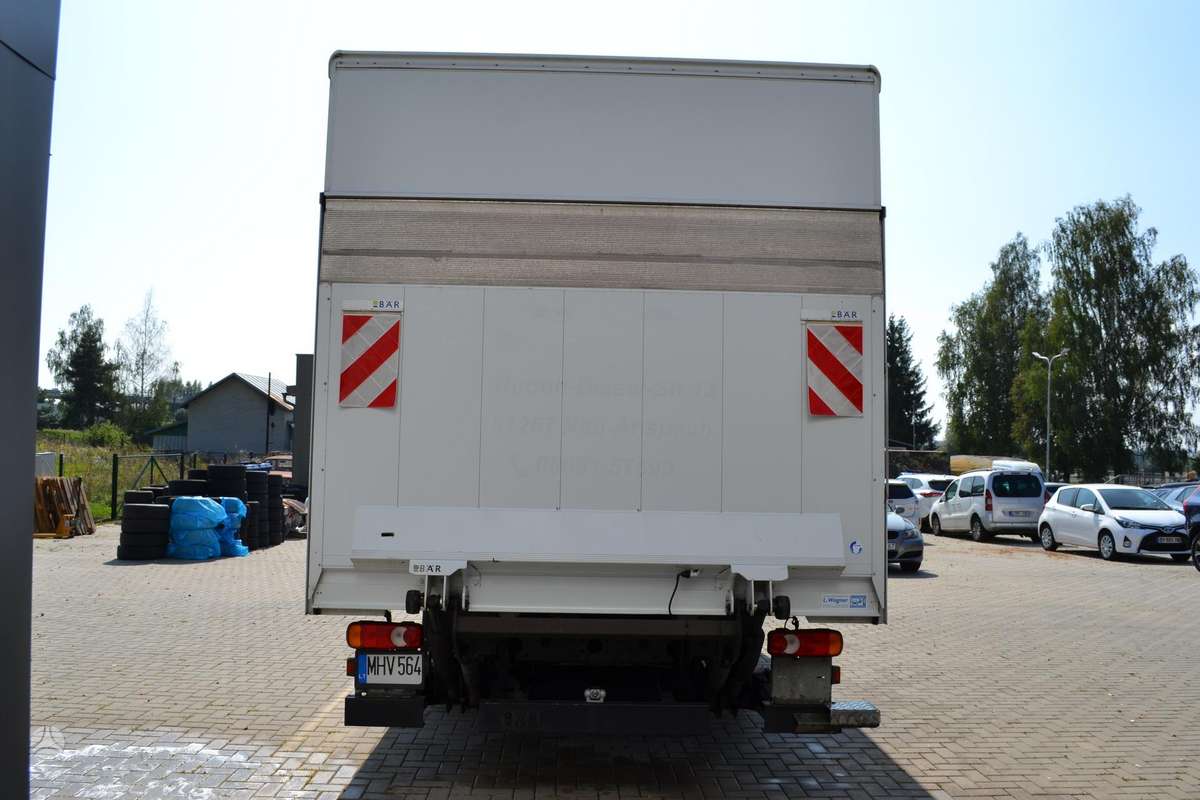 Iveco 75 E, изотермические кузовы