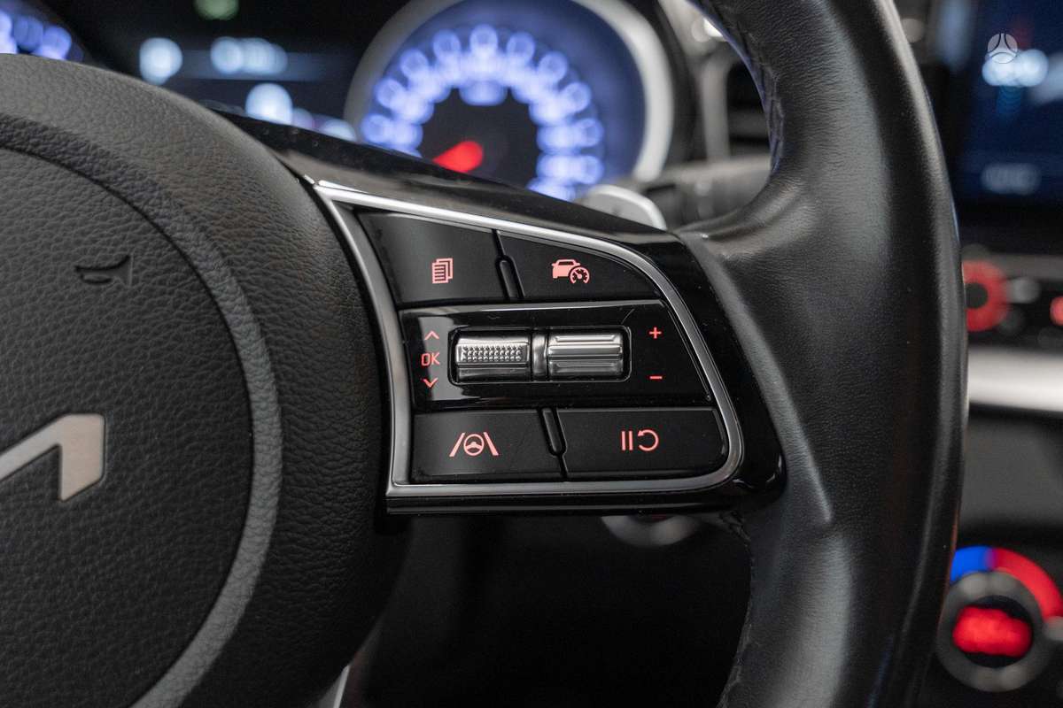 Kia Ceed, 1.6 l., hatchback