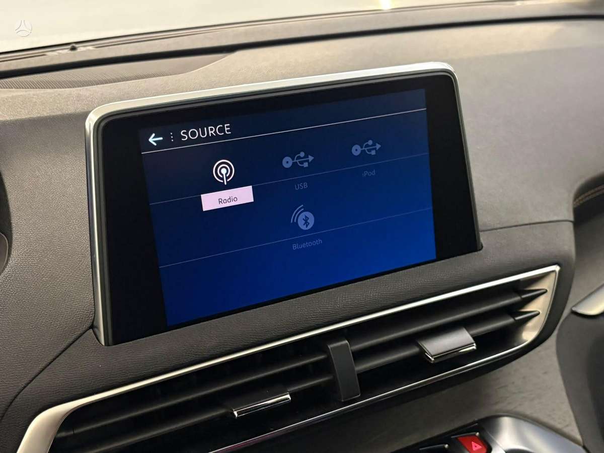 Peugeot 5008 - 9
