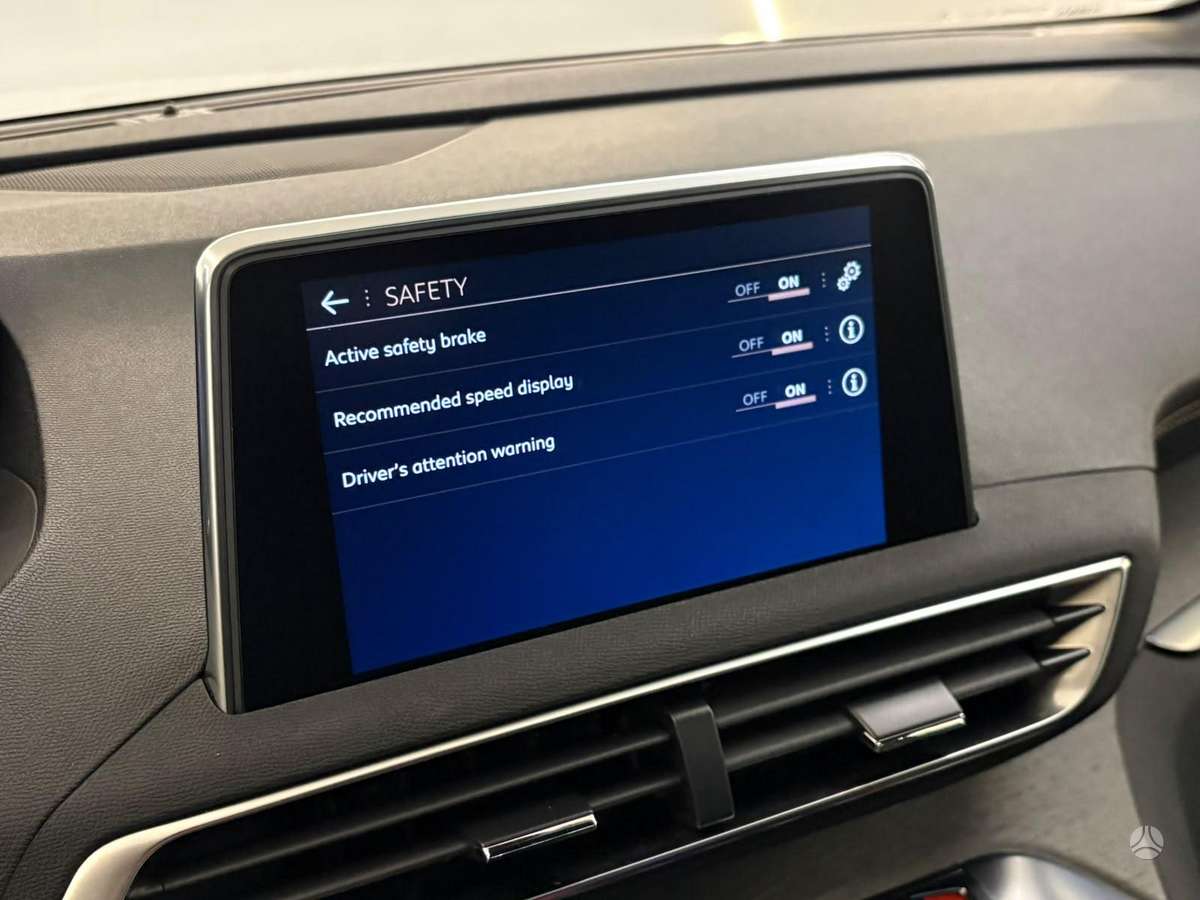 Peugeot 5008 - 10