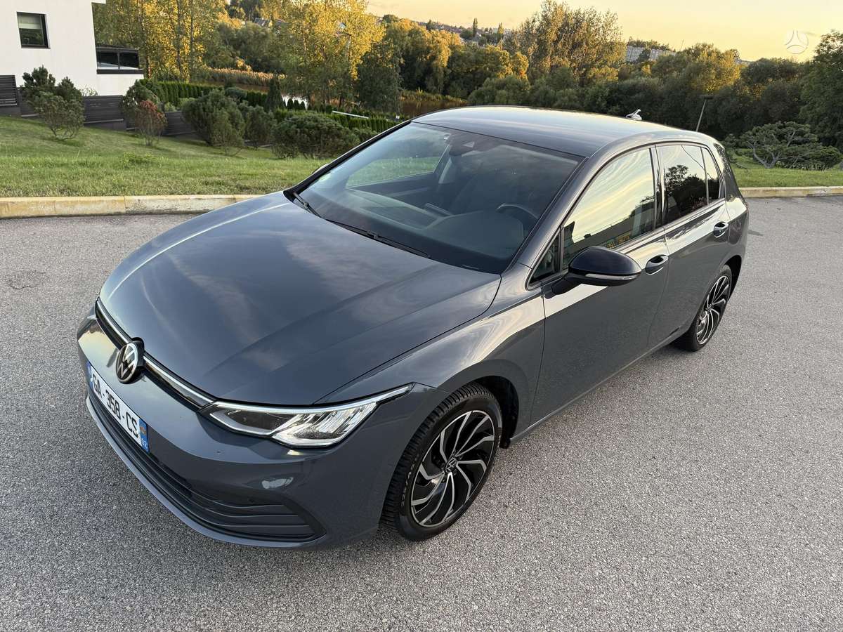 Volkswagen Golf - 2