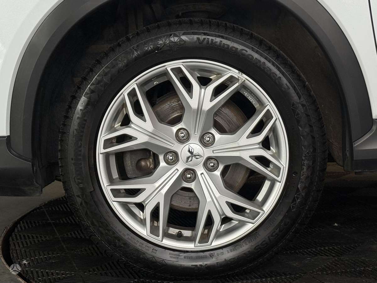 Mitsubishi Eclipse Cross, 2.4 l., mpv / minivan