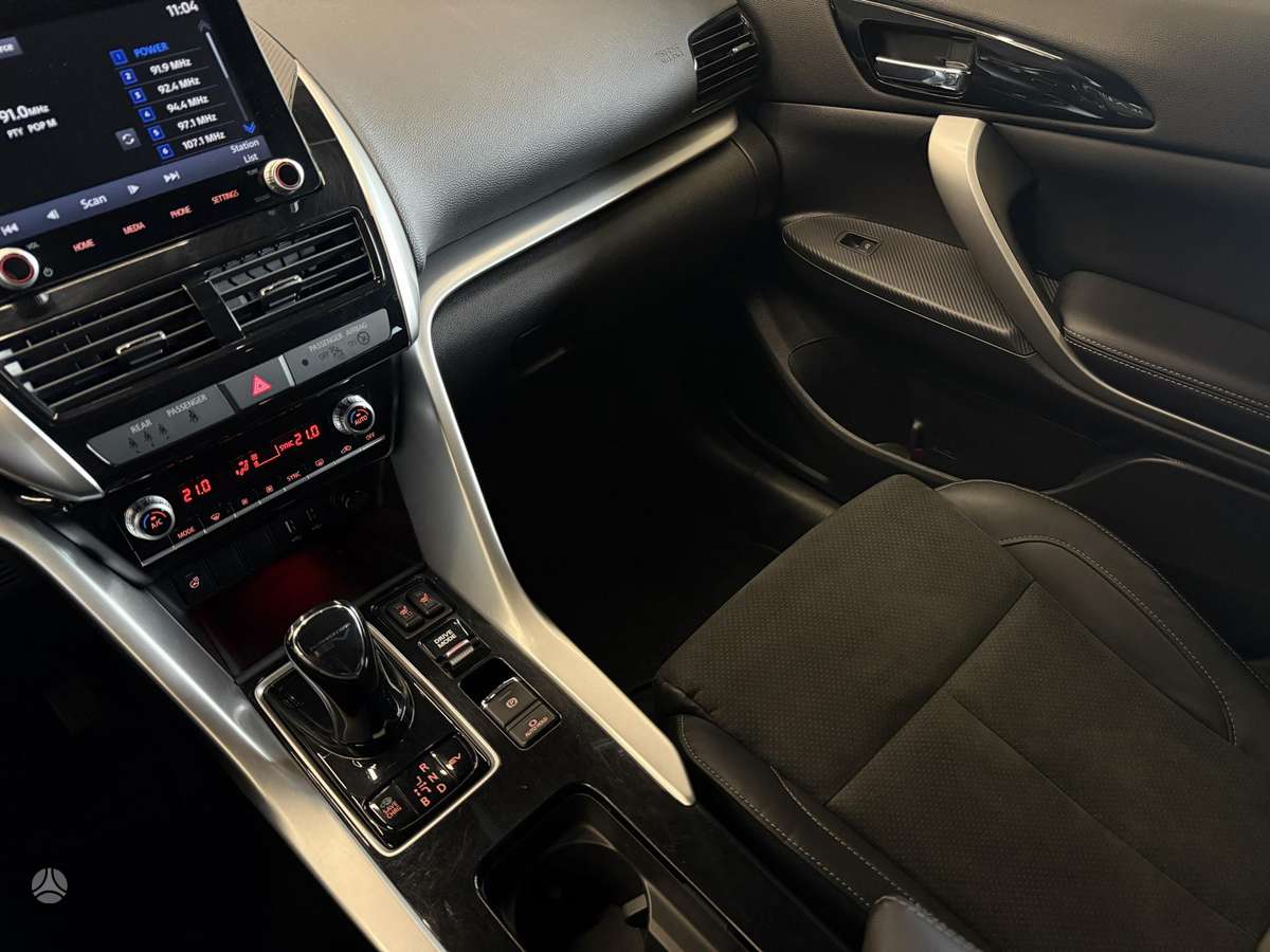 Mitsubishi Eclipse Cross, 2.4 l., mpv / minivan