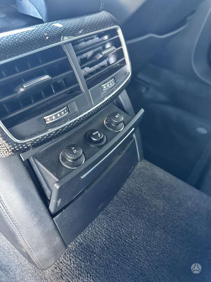Audi S8, 4.0 l., saloon / sedan