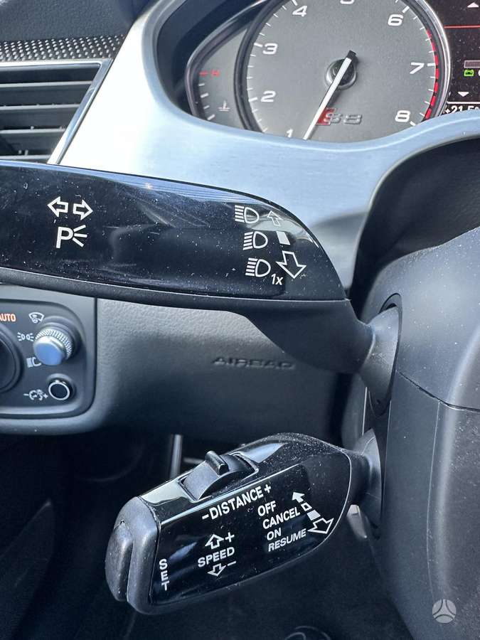 Audi S8, 4.0 l., Седан