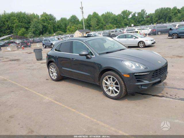 Porsche Macan - 2