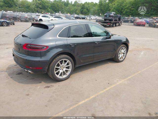Porsche Macan - 6