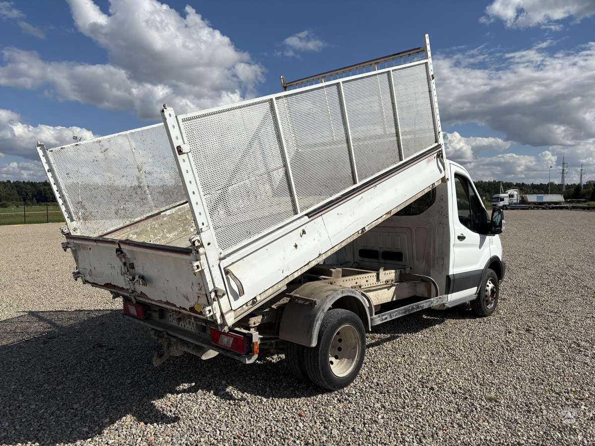 Ford Transit, savivarčiai