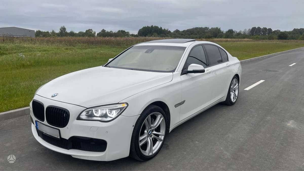 BMW 740, 3.0 l., Седан