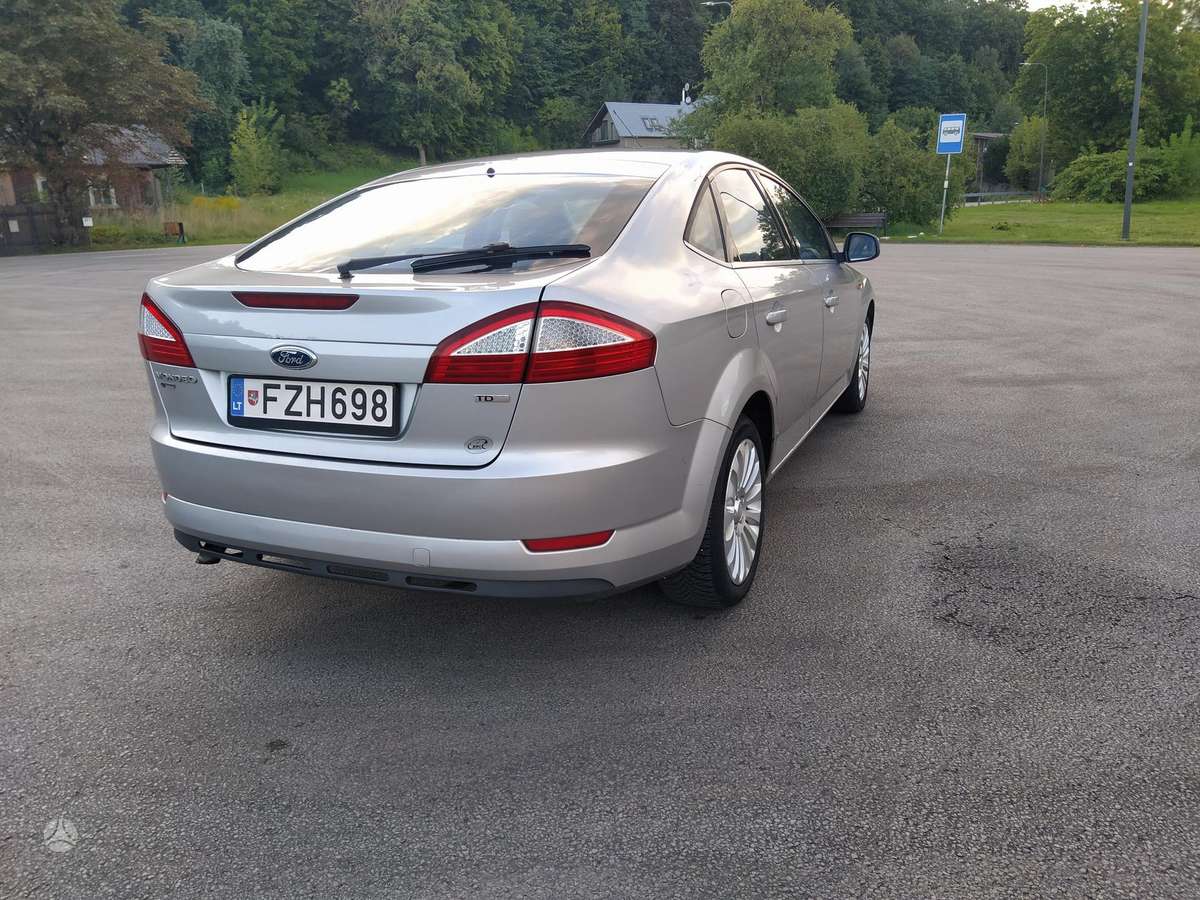 Ford Mondeo, 2.0 l., Хэтчбек
