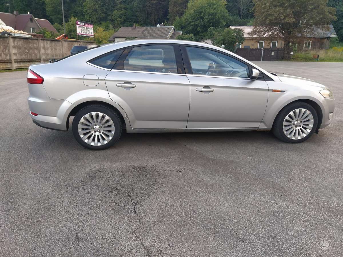 Ford Mondeo, 2.0 l., Хэтчбек