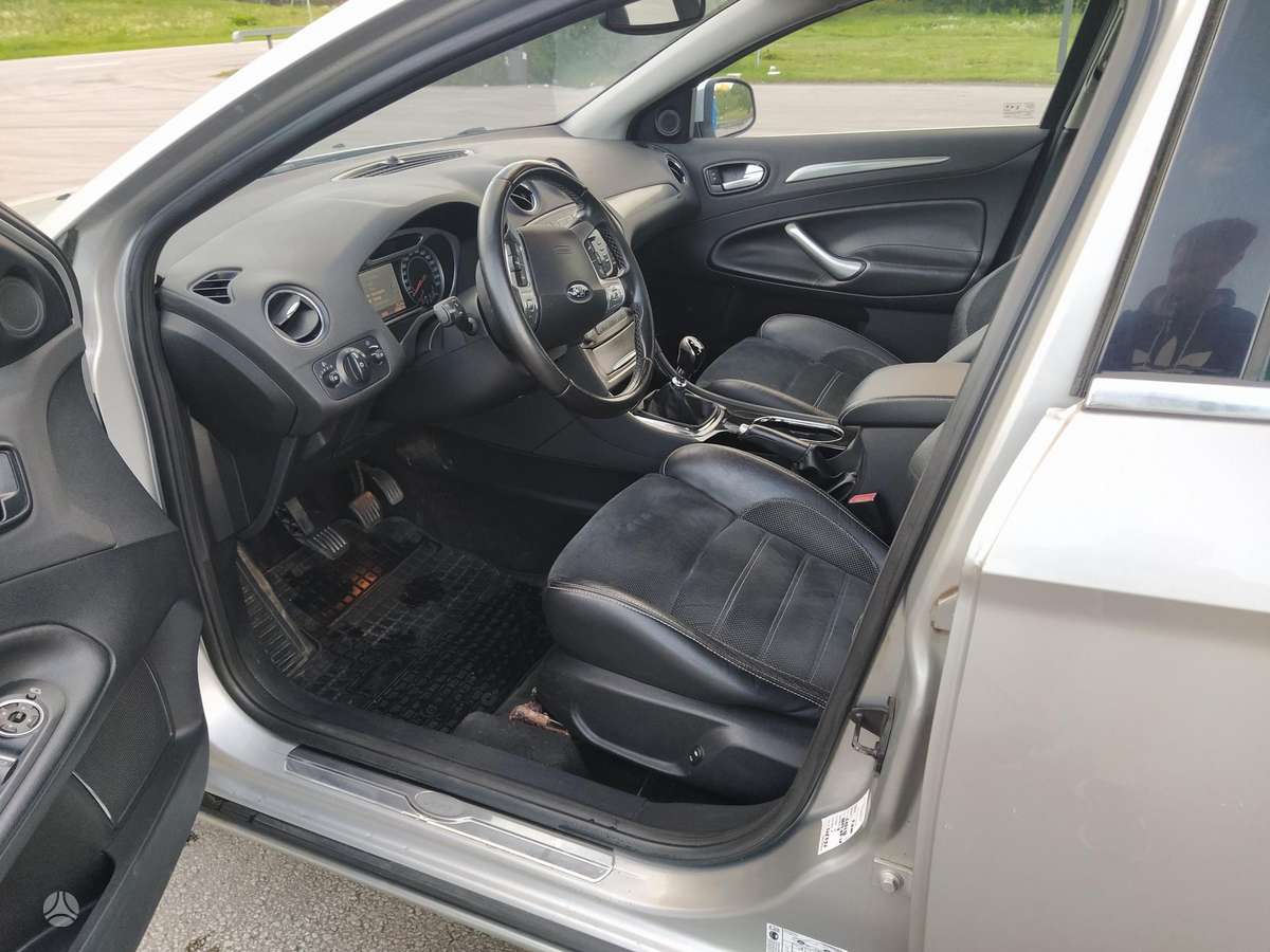 Ford Mondeo, 2.0 l., Хэтчбек