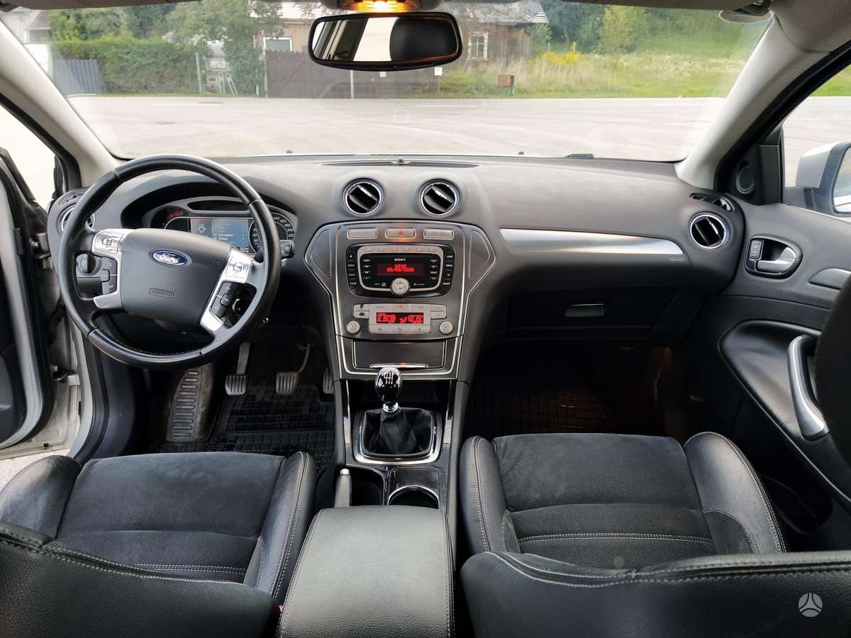 Ford Mondeo, 2.0 l., Хэтчбек