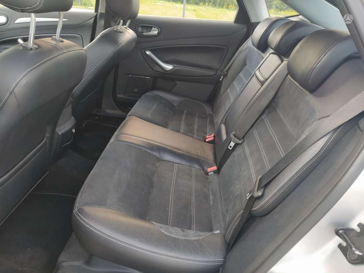 Ford Mondeo, 2.0 l., Хэтчбек