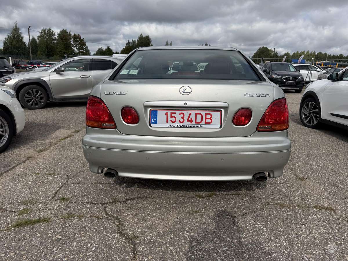 Lexus GS 300, 3.0 l., Седан